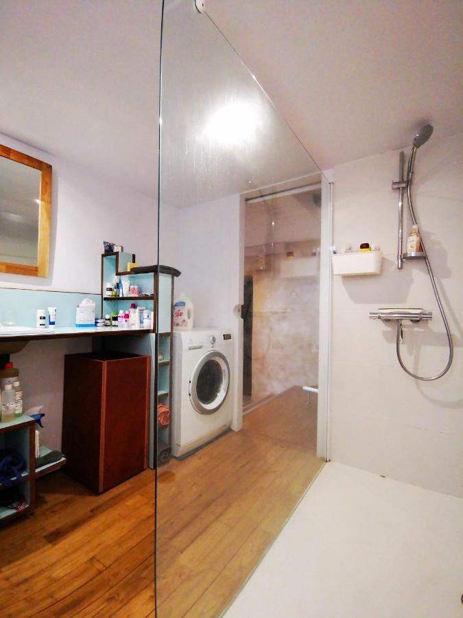 La Maison De Thomas Saint-Amant-de-Boixe Bagian luar foto